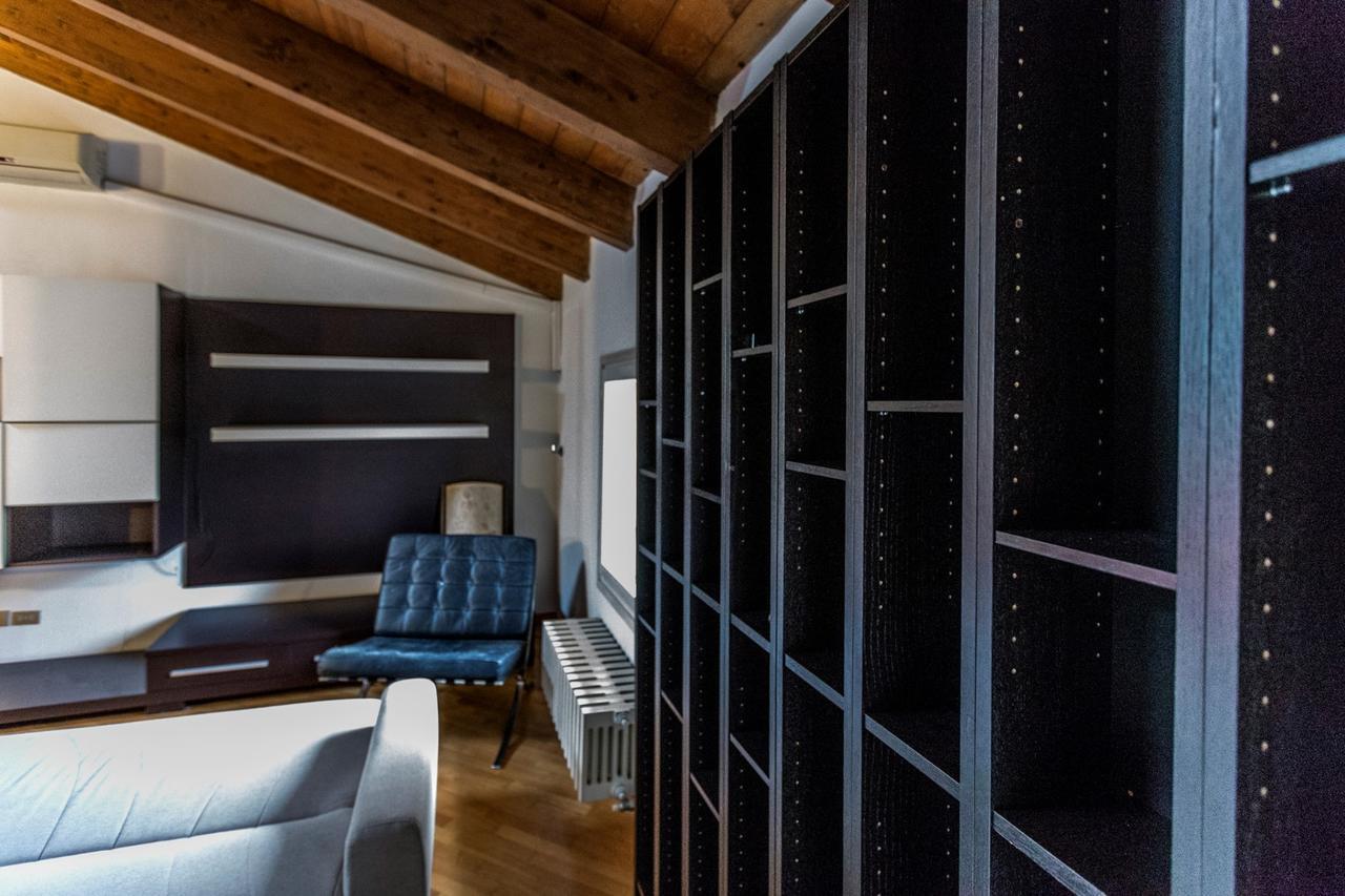Emilia Levante 2, Bologna By Short Holidays Apartment ภายนอก รูปภาพ