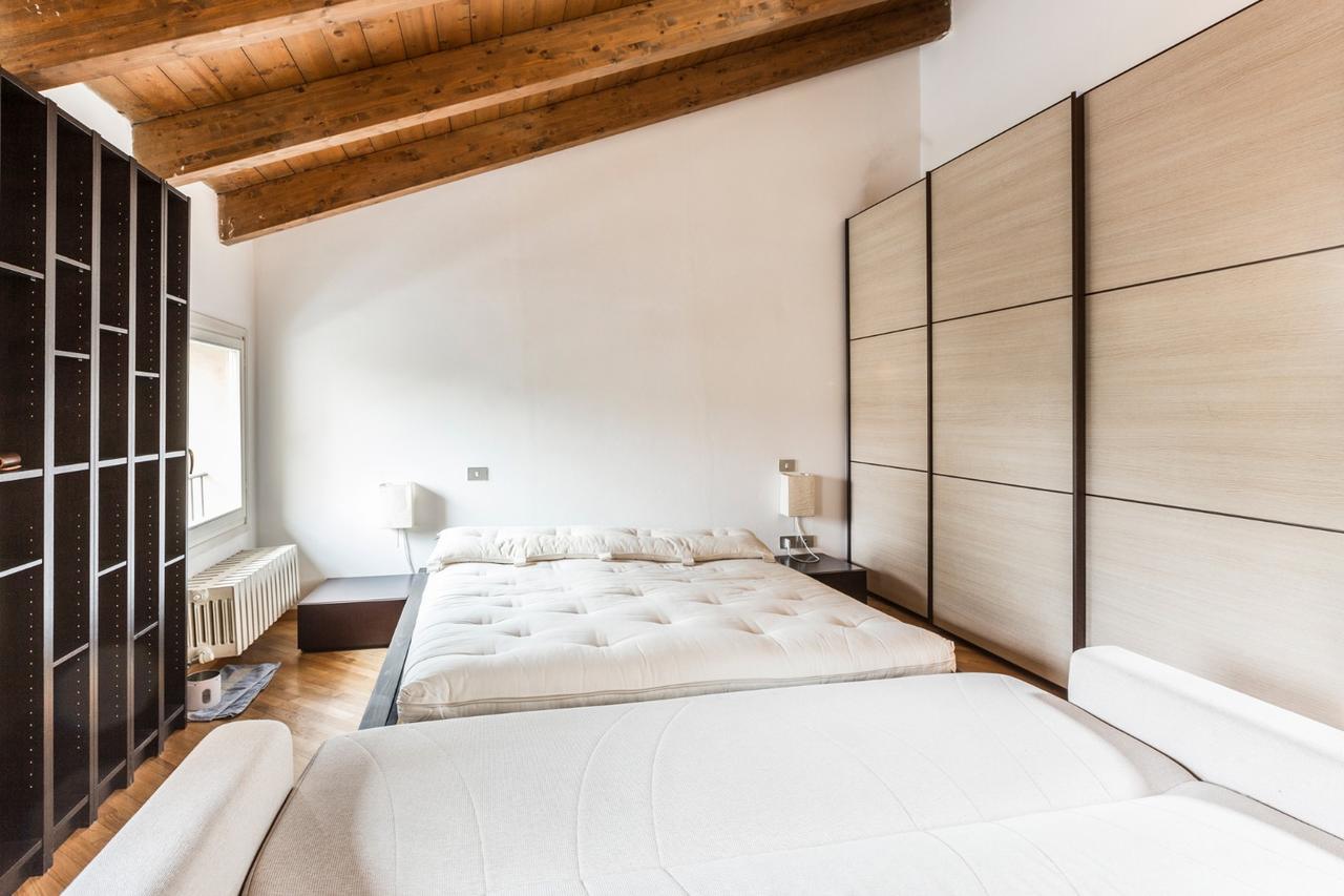 Emilia Levante 2, Bologna By Short Holidays Apartment ภายนอก รูปภาพ