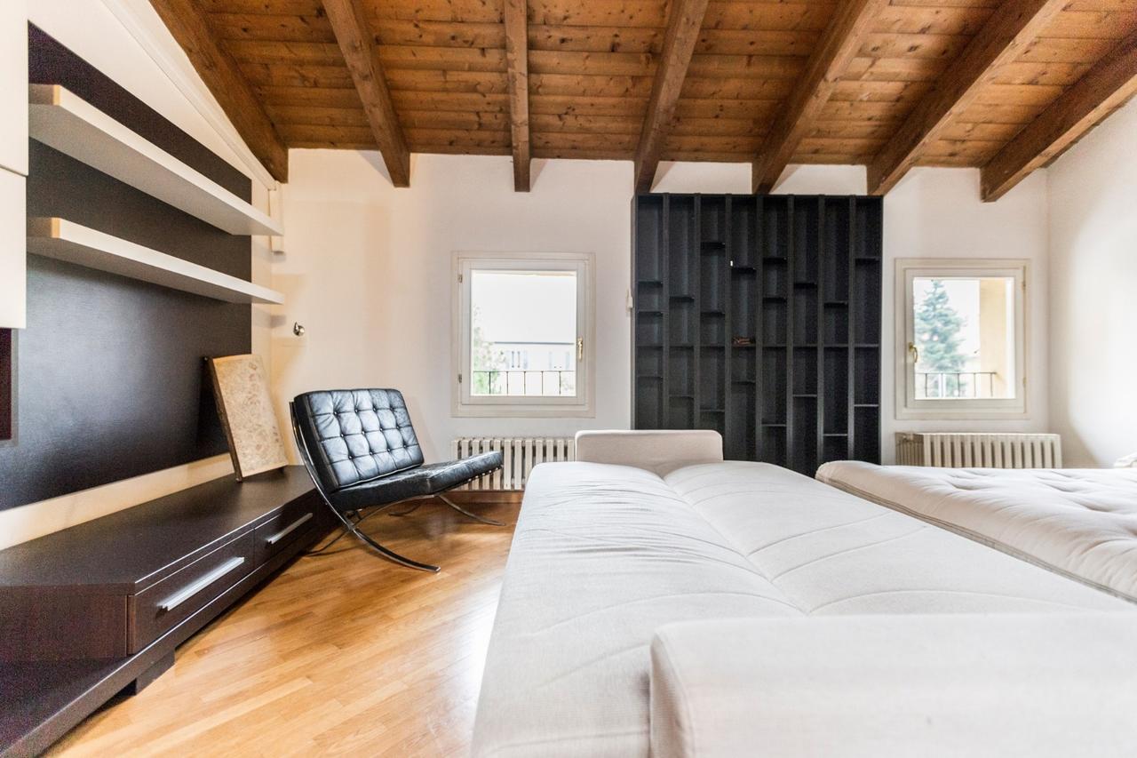 Emilia Levante 2, Bologna By Short Holidays Apartment ภายนอก รูปภาพ